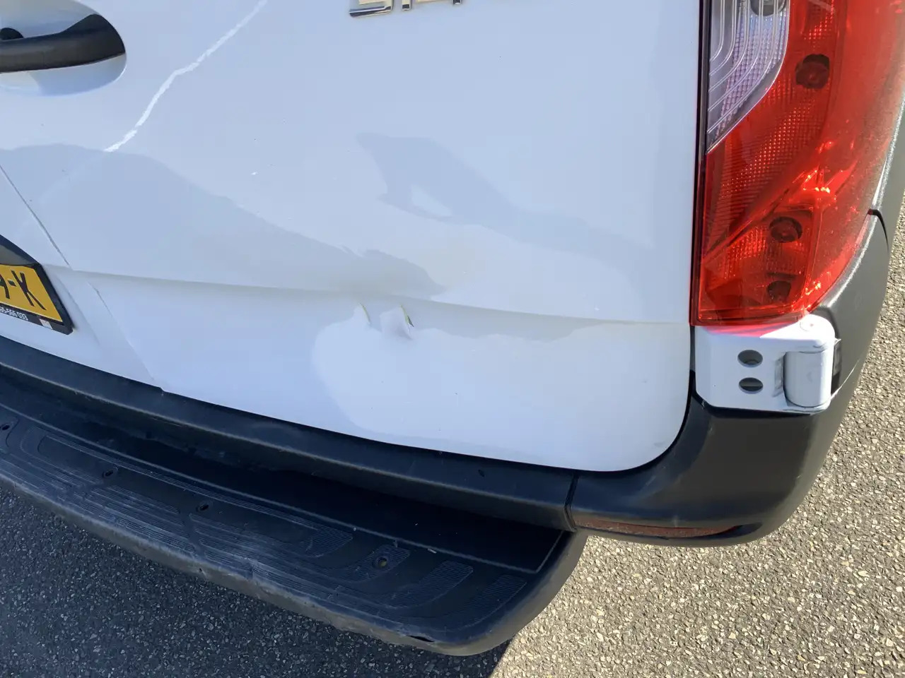 Mercedes-Benz Sprinter 314 2.2 CDI L3H2 Maxi Airco 3 Zits Euro 6 - Kaubik: pilt 3 Mercedes-Benz Sprinter 314 2.2 CDI L3H2 Maxi Airco 3 Zits Euro 6 - Kaubik: pilt 3