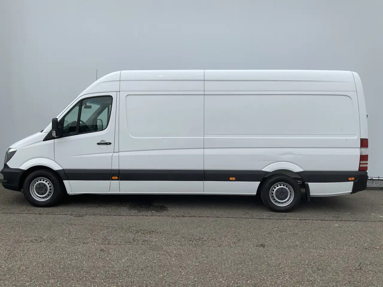 Mercedes-Benz Sprinter 316 2.2 CDI 432 L3 Maxi 3 Zits Airco Opstap & Trek - Kaubik: pilt 3 Mercedes-Benz Sprinter 316 2.2 CDI 432 L3 Maxi 3 Zits Airco Opstap & Trek - Kaubik: pilt 3