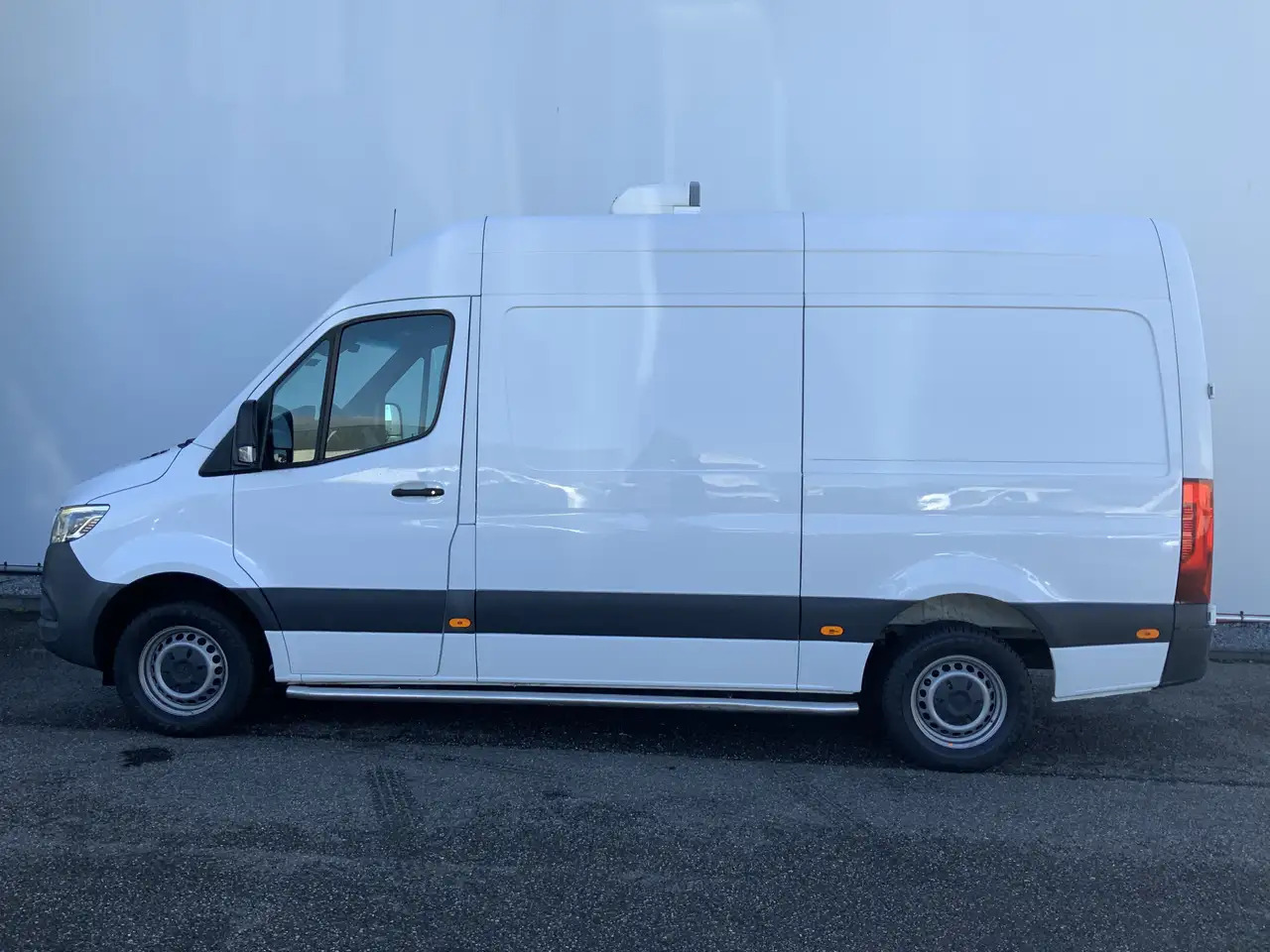Mercedes-Benz Sprinter 316 2.2 CDI L2H2 Koelwagen Dag & Nacht Automaat Ai - Tarbesõiduk külmik: pilt 3 Mercedes-Benz Sprinter 316 2.2 CDI L2H2 Koelwagen Dag & Nacht Automaat Ai - Tarbesõiduk külmik: pilt 3