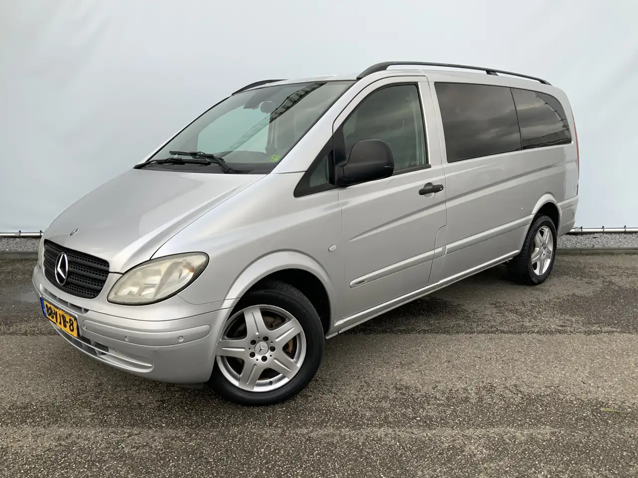 Mercedes-Benz Vito 120 CDI 3.0 V6 Dubb.Cab Autom. 5 Zits Airco Alu Ve - Meeskonnaauto: pilt 1 Mercedes-Benz Vito 120 CDI 3.0 V6 Dubb.Cab Autom. 5 Zits Airco Alu Ve - Meeskonnaauto: pilt 1