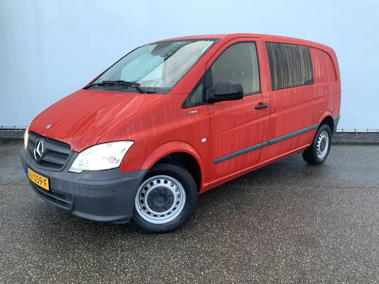 Mercedes-Benz Vito 122 CDI 320 Automaat Airco 2 Zits Leer Trekhaak 20 - Kaubik: pilt 1 Mercedes-Benz Vito 122 CDI 320 Automaat Airco 2 Zits Leer Trekhaak 20 - Kaubik: pilt 1