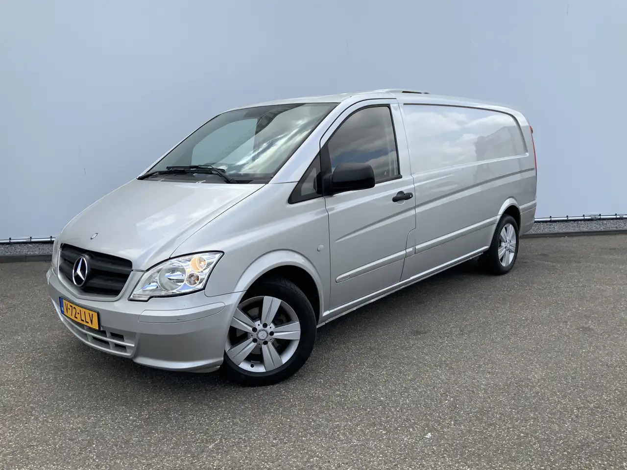 Mercedes-Benz Vito 122 CDI Automaat Koel Auto werkt 100 % 0.gr Airco - Tarbesõiduk külmik: pilt 1 Mercedes-Benz Vito 122 CDI Automaat Koel Auto werkt 100 % 0.gr Airco - Tarbesõiduk külmik: pilt 1