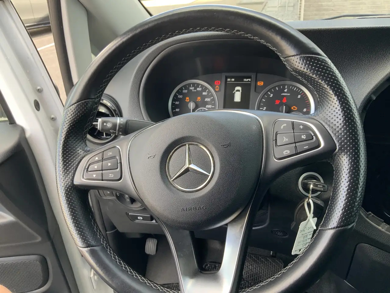 Mercedes-Benz Vito Automaat 116 CDI Lang 2 Airco Cruise 3 Zits Alu Ve - Kaubik: pilt 5 Mercedes-Benz Vito Automaat 116 CDI Lang 2 Airco Cruise 3 Zits Alu Ve - Kaubik: pilt 5