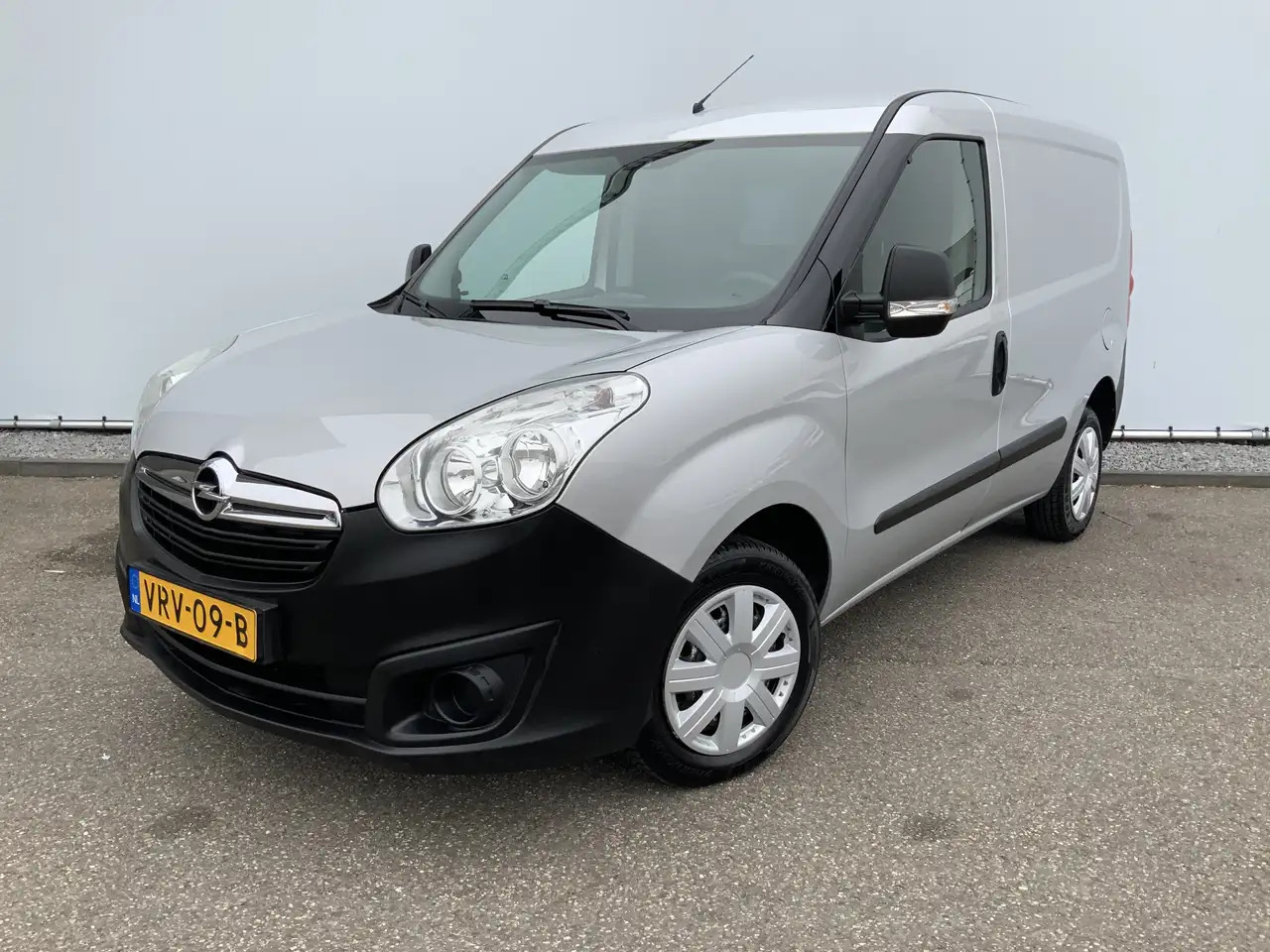 Väike kaubik Opel Combo 1.3 CDTi L1H1 Edition Airco Euro 6: pilt 1