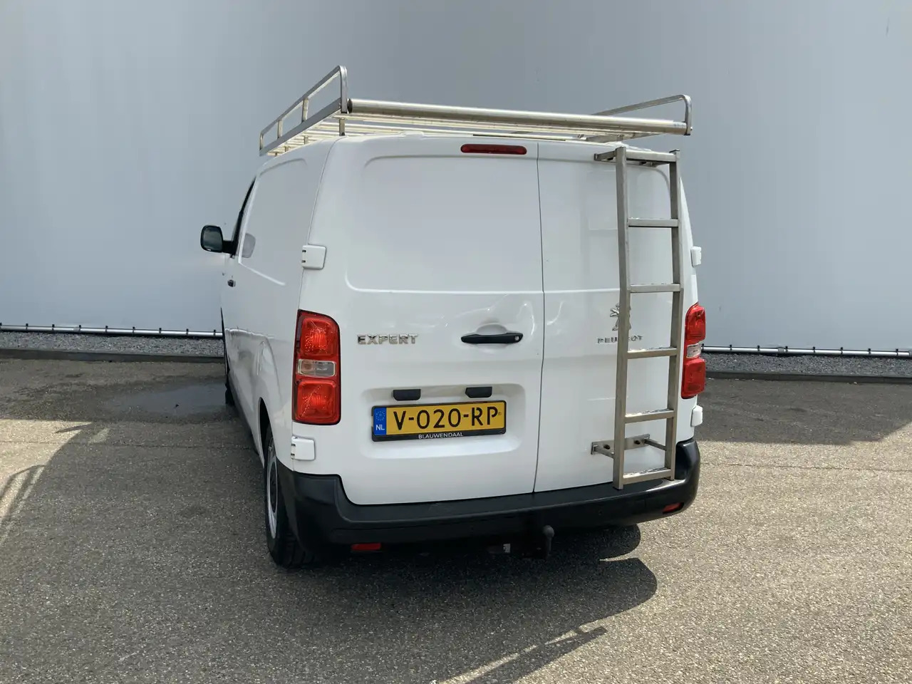Peugeot Expert glazenwasser 226S 1.6 BlueHDI 115 Inbouw 530 liter - Kaubik, Kommunaal-/ Erisõiduk: pilt 4 Peugeot Expert glazenwasser 226S 1.6 BlueHDI 115 Inbouw 530 liter - Kaubik, Kommunaal-/ Erisõiduk: pilt 4