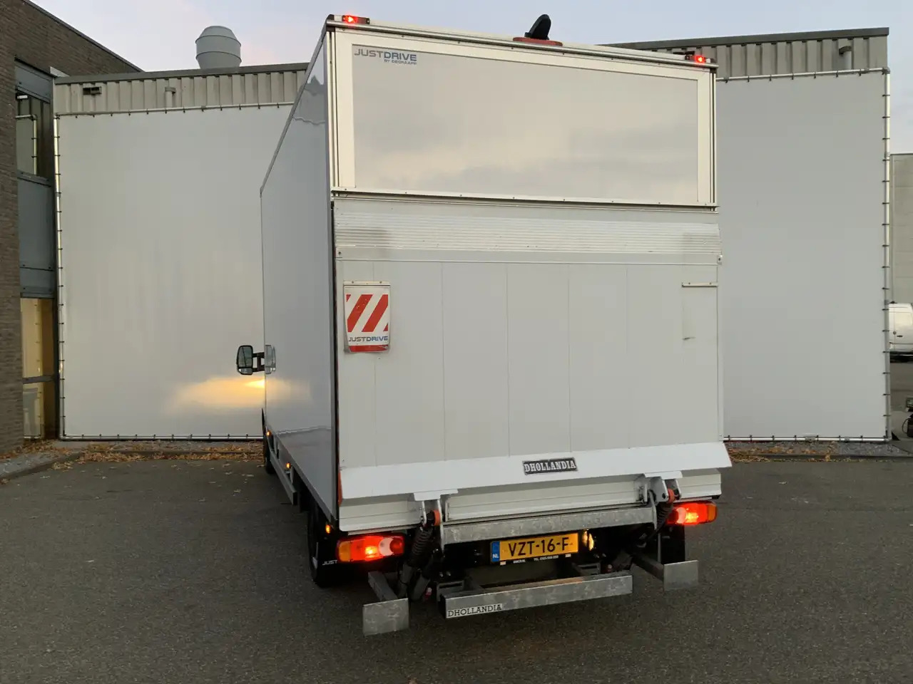 Renault Master T35 2.3 dCi 145 L3 Meubelbak&Klep Zijdeur Airco Cr - Tarbesõiduk furgoon: pilt 2 Renault Master T35 2.3 dCi 145 L3 Meubelbak&Klep Zijdeur Airco Cr - Tarbesõiduk furgoon: pilt 2