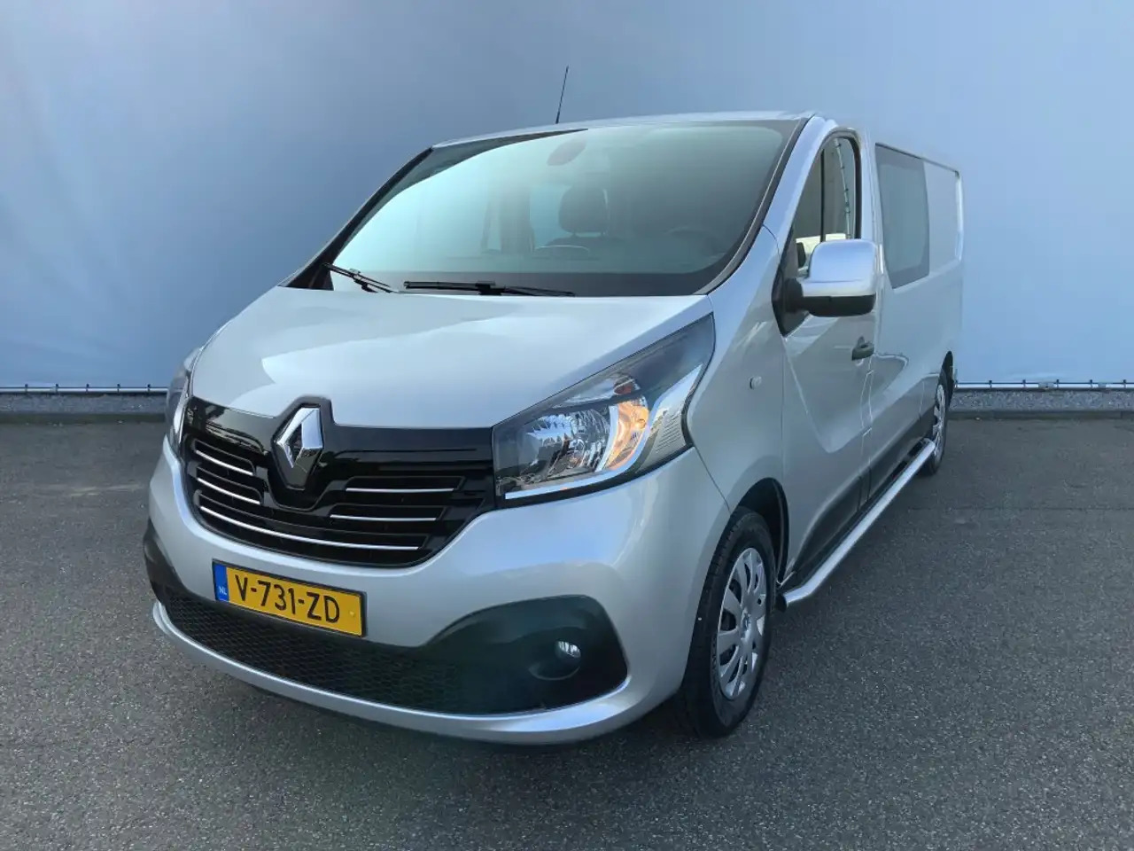 Renault Trafic 1.6 dCi T29 L2H1 Dub Cab Airco Camera Navi Trekhaa - Meeskonnaauto: pilt 1 Renault Trafic 1.6 dCi T29 L2H1 Dub Cab Airco Camera Navi Trekhaa - Meeskonnaauto: pilt 1