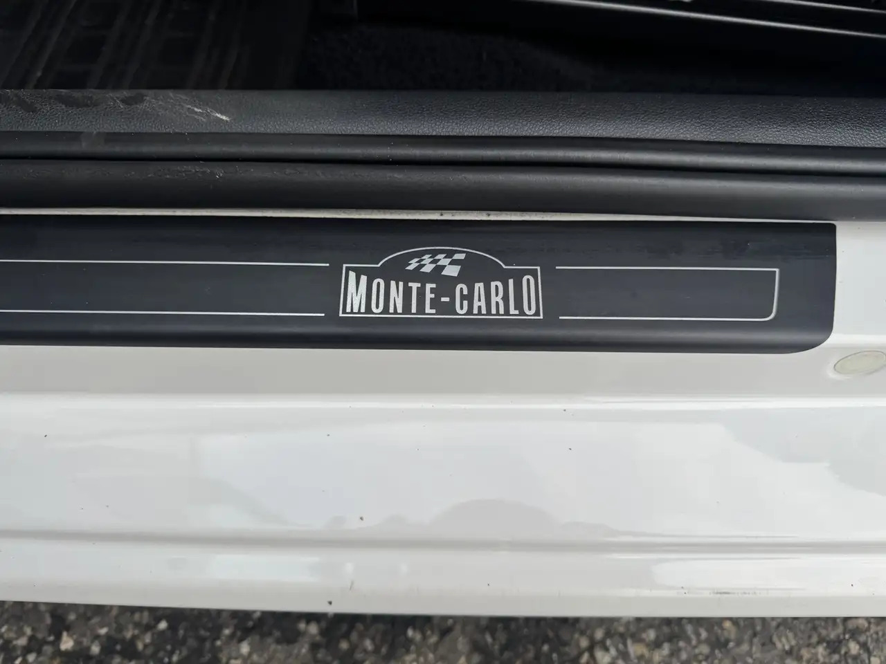 Skoda Citigo 1.0 Greentech Style Monte-Carlo Airco, Panoramadak - Luukpära: pilt 4 Skoda Citigo 1.0 Greentech Style Monte-Carlo Airco, Panoramadak - Luukpära: pilt 4