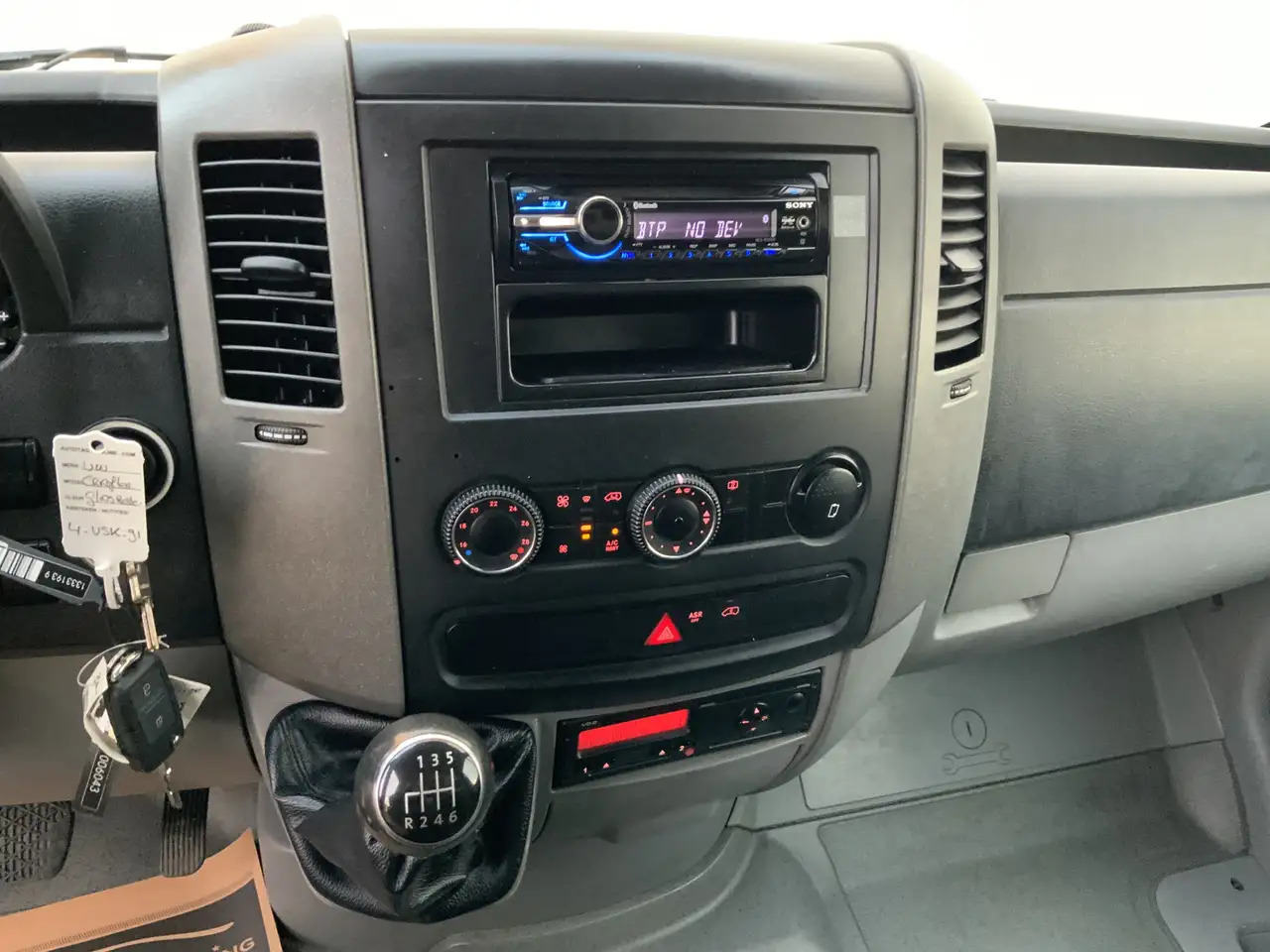 Volkswagen Crafter 35 2.0 TDI L3H1 Glasresteel Airco Cruise 3 Zits UI - Tarbesõiduk furgoon, Kommunaal-/ Erisõiduk: pilt 5 Volkswagen Crafter 35 2.0 TDI L3H1 Glasresteel Airco Cruise 3 Zits UI - Tarbesõiduk furgoon, Kommunaal-/ Erisõiduk: pilt 5