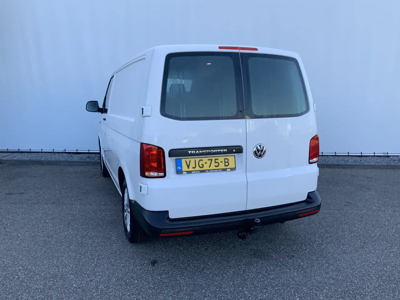 Volkswagen T6.1 Transporter 2.0 TDI L1H1 26 Economy Business Airco Cruise 3 Zi - Kaubik: pilt 2 Volkswagen T6.1 Transporter 2.0 TDI L1H1 26 Economy Business Airco Cruise 3 Zi - Kaubik: pilt 2