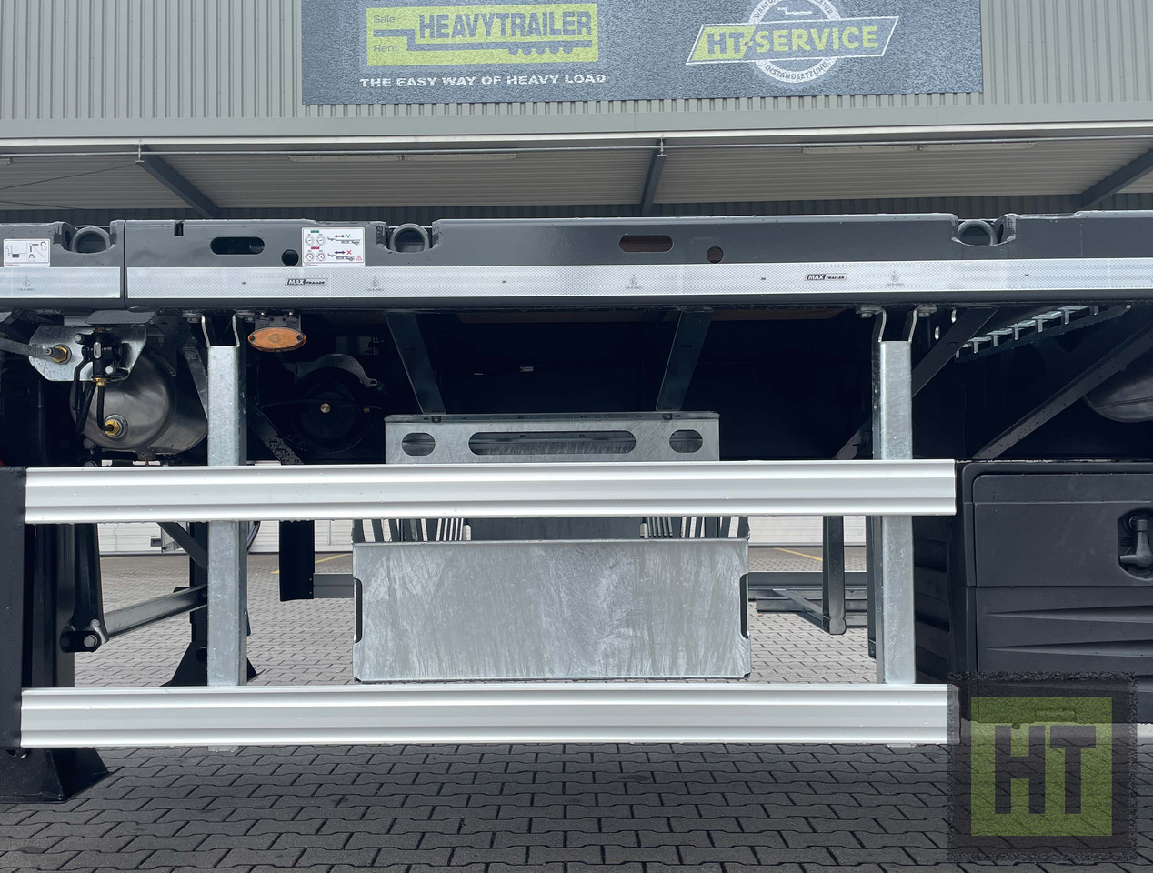 Faymonville MAX Trailer 3-Achs-Doppeltele-Plateau zwangsgelenkt - Platvorm/ Madelpoolhaagis: pilt 2 Faymonville MAX Trailer 3-Achs-Doppeltele-Plateau zwangsgelenkt - Platvorm/ Madelpoolhaagis: pilt 2