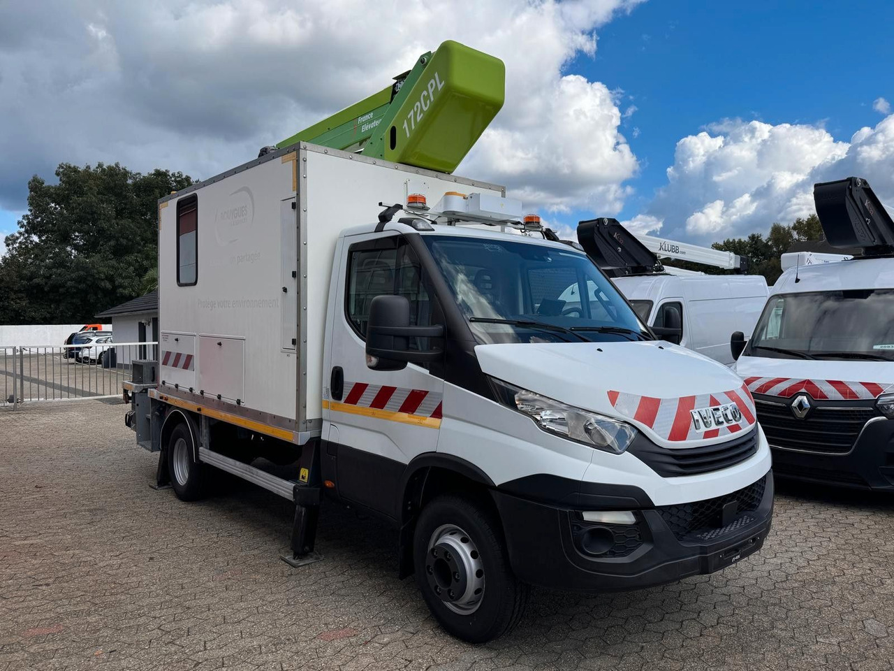 Iveco 70C18 Hubarbeitsbühne France Elevateur 172 CPL - Veoautolt tõusev platvorm: pilt 3 Iveco 70C18 Hubarbeitsbühne France Elevateur 172 CPL - Veoautolt tõusev platvorm: pilt 3