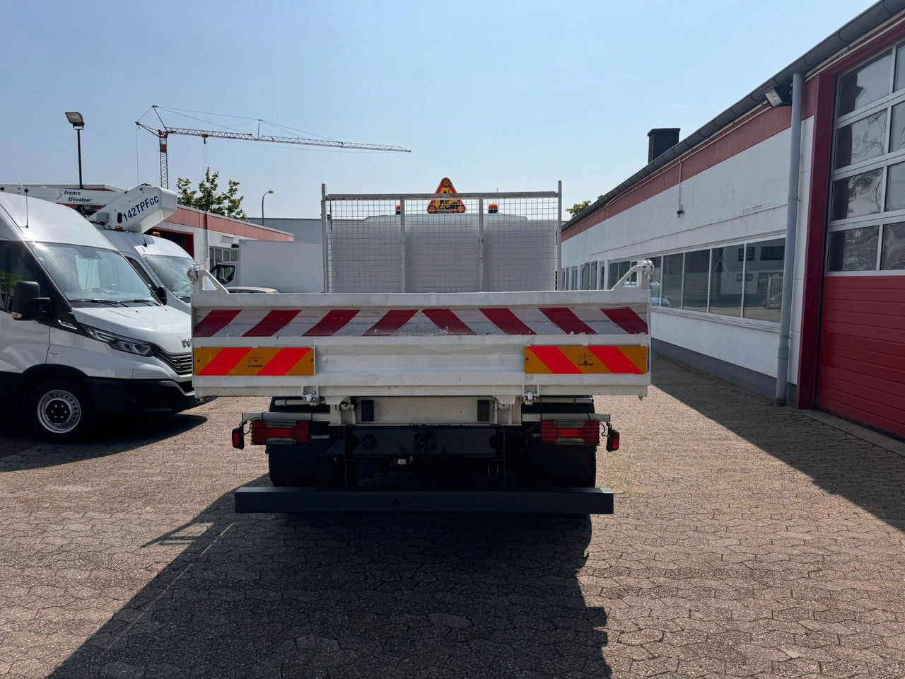 Iveco 70C18 Kipper 3625 kg Nutzlast! Klima EURO 6C - Tarbesõiduk kallur: pilt 5 Iveco 70C18 Kipper 3625 kg Nutzlast! Klima EURO 6C - Tarbesõiduk kallur: pilt 5