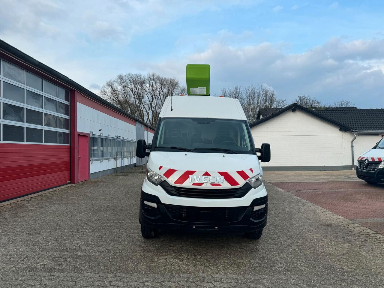 Iveco Daily 70C15 Steiger France Elevateur 172 TPFcc - Veoautolt tõusev platvorm: pilt 2 Iveco Daily 70C15 Steiger France Elevateur 172 TPFcc - Veoautolt tõusev platvorm: pilt 2