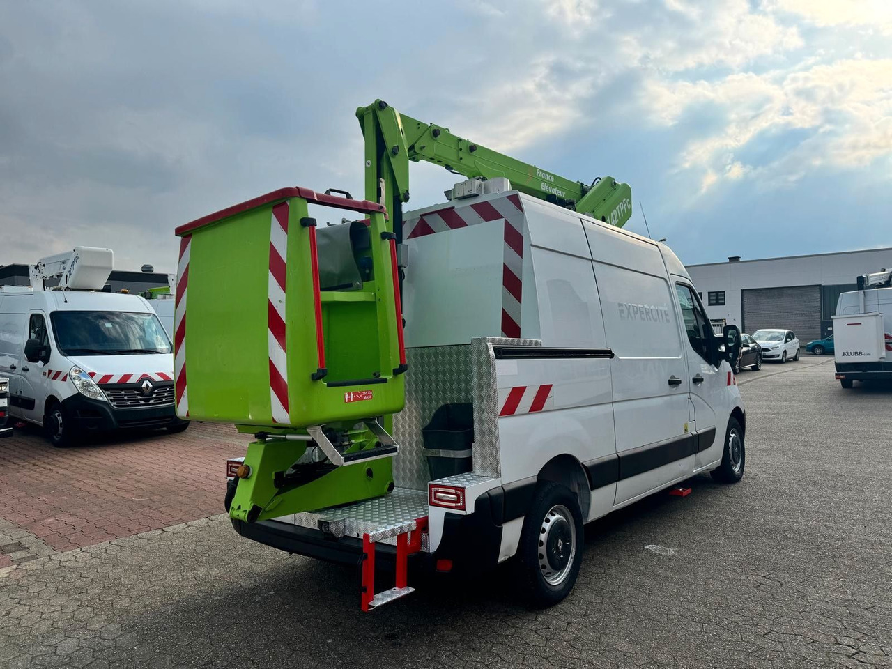 Renault Master Steiger France Elévateur 142 TPFc - Veoautolt tõusev platvorm: pilt 4 Renault Master Steiger France Elévateur 142 TPFc - Veoautolt tõusev platvorm: pilt 4