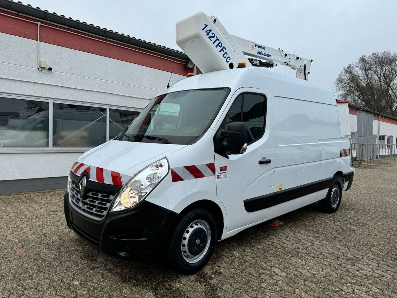 Renault Master Steiger France Elévateur 142 TPFcc - Veoautolt tõusev platvorm: pilt 1 Renault Master Steiger France Elévateur 142 TPFcc - Veoautolt tõusev platvorm: pilt 1