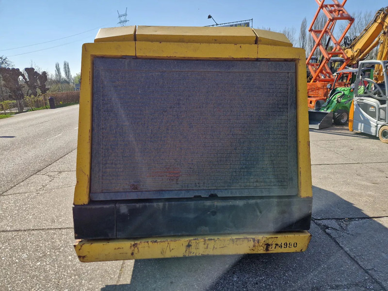 Atlas-Copco XAS350DD VERY LOW HOURS - Õhukompressor: pilt 4 Atlas-Copco XAS350DD VERY LOW HOURS - Õhukompressor: pilt 4