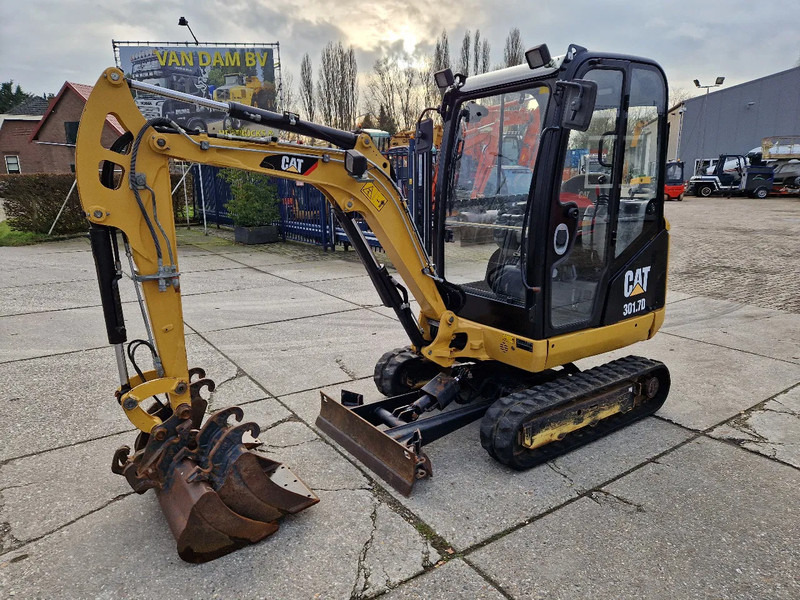 Caterpillar 301.7D with low hours! - Miniekskavaator: pilt 1 Caterpillar 301.7D with low hours! - Miniekskavaator: pilt 1