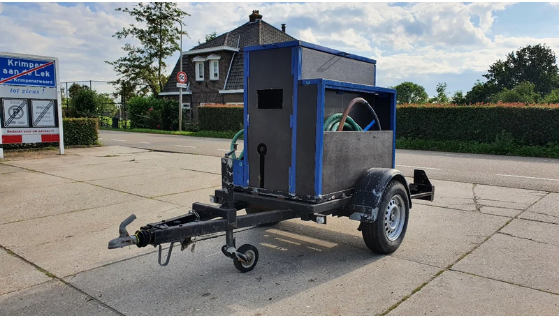 Diversen vuilwaterpomp met Petter motor - Veepump: pilt 2 Diversen vuilwaterpomp met Petter motor - Veepump: pilt 2
