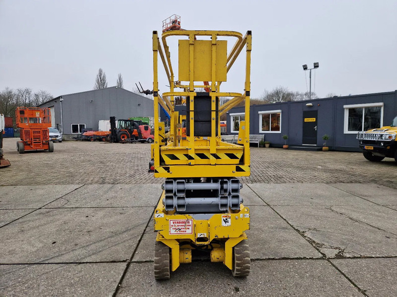 Genie GS2032 elektrisch werkhoogte 8m. met keuring - Käärlift: pilt 5 Genie GS2032 elektrisch werkhoogte 8m. met keuring - Käärlift: pilt 5