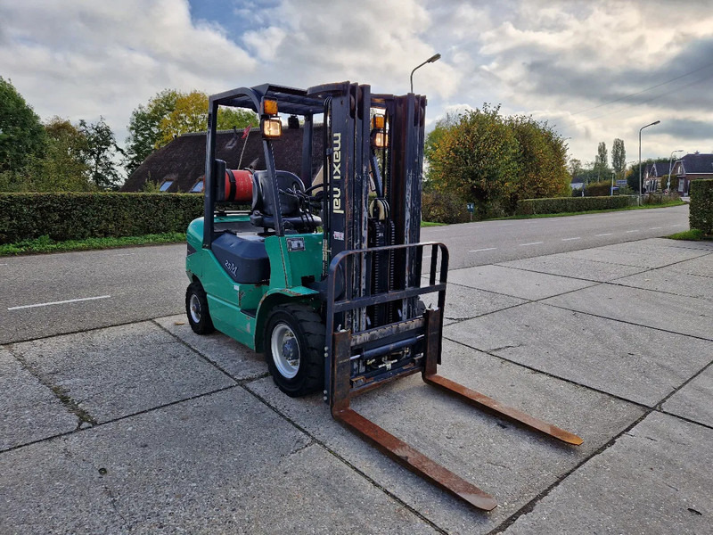 Maximal Nissan Zhejiang 2.5 ton LPG LOW HOURS - Gaasitõstuk: pilt 3 Maximal Nissan Zhejiang 2.5 ton LPG LOW HOURS - Gaasitõstuk: pilt 3