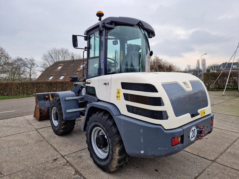 Terex TL80 met 1704 uur - Rataslaadur: pilt 4 Terex TL80 met 1704 uur - Rataslaadur: pilt 4