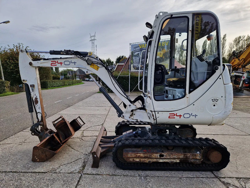 WACKER NEUSON 2404RD, kan op een berghelling draaien - Miniekskavaator: pilt 3 WACKER NEUSON 2404RD, kan op een berghelling draaien - Miniekskavaator: pilt 3