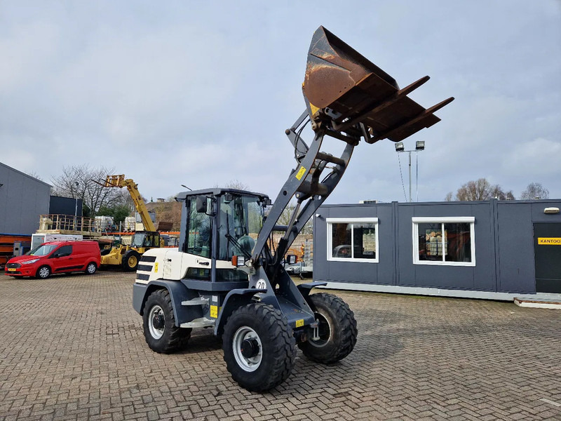 Yanmar / Terex TL80 met NL kenteken very low hours! - Rataslaadur: pilt 5 Yanmar / Terex TL80 met NL kenteken very low hours! - Rataslaadur: pilt 5