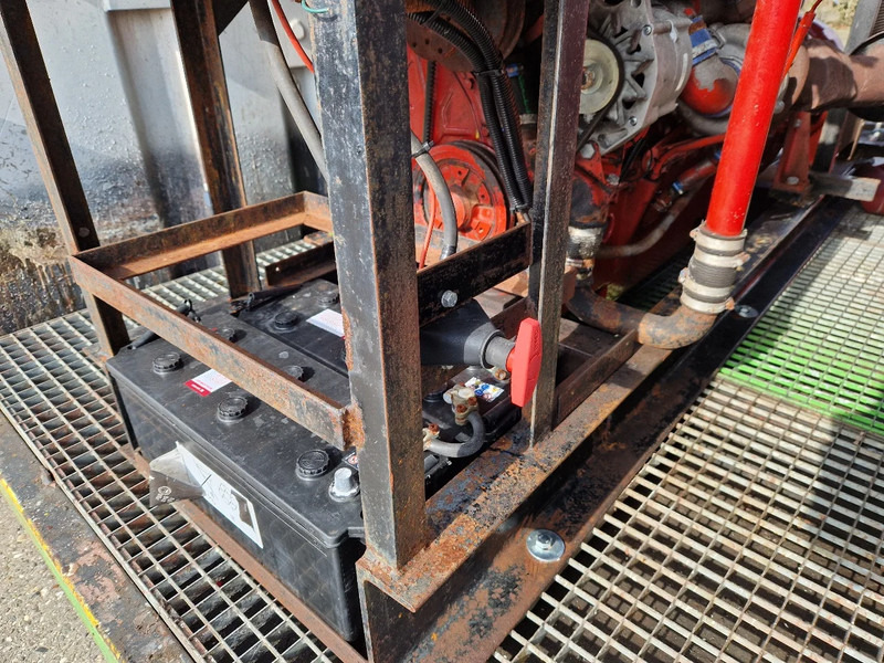 Veepump stork hogedrukpomp in portaalarmcontainer: pilt 16