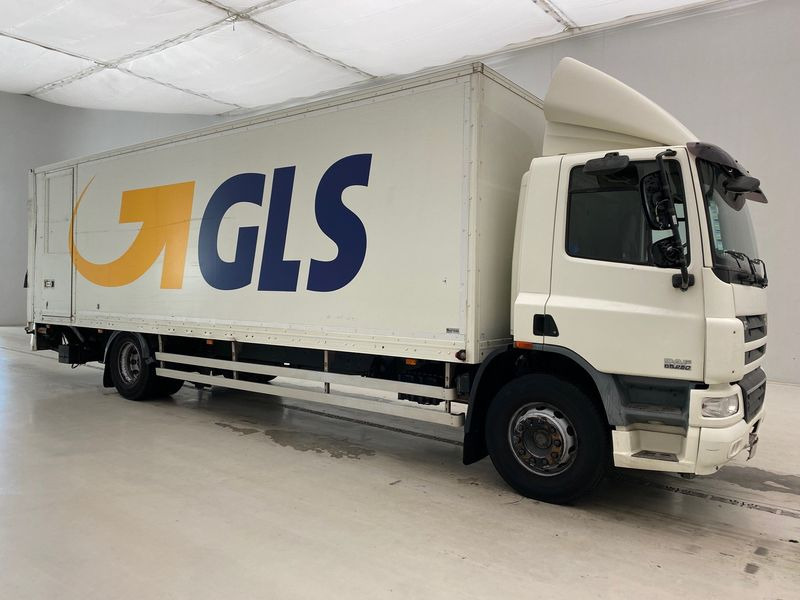 DAF CF65.250 - Kasti veoauto: pilt 3 DAF CF65.250 - Kasti veoauto: pilt 3