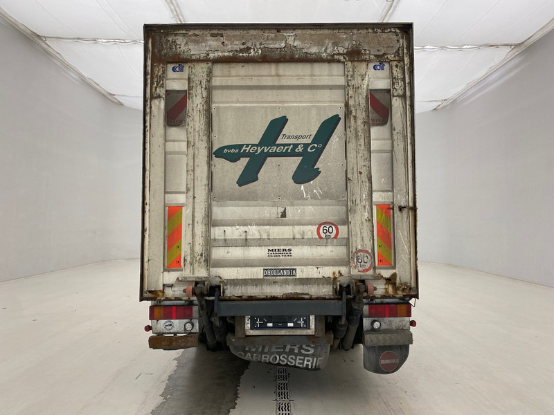 Kasti veoauto DAF CF75.250 - damaged engine: pilt 6