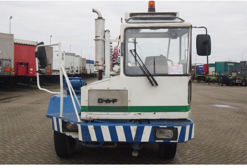 DAF RORO Terminal tractor TT13050H - Laotraktor: pilt 2 DAF RORO Terminal tractor TT13050H - Laotraktor: pilt 2