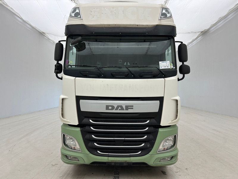 DAF XF 460 Super Space Cab - Tent veoauto: pilt 2 DAF XF 460 Super Space Cab - Tent veoauto: pilt 2