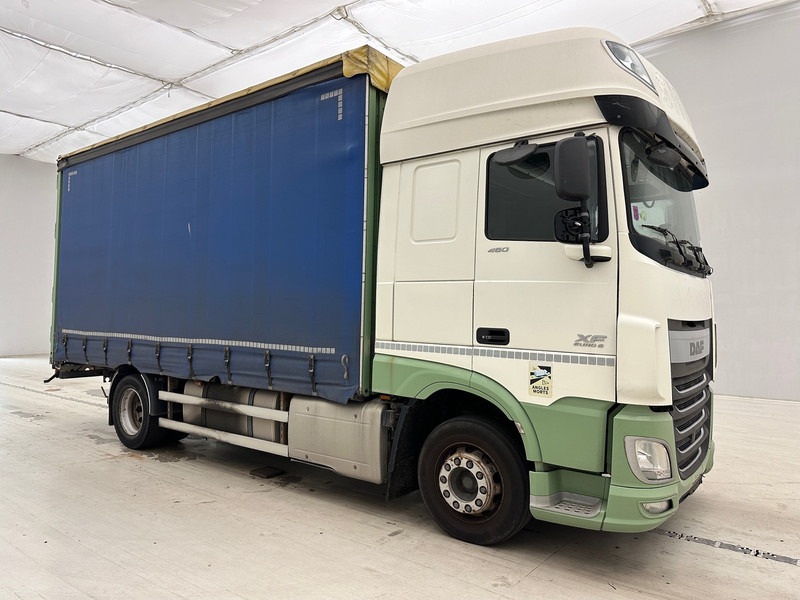 DAF XF 460 Super Space Cab - Tent veoauto: pilt 3 DAF XF 460 Super Space Cab - Tent veoauto: pilt 3