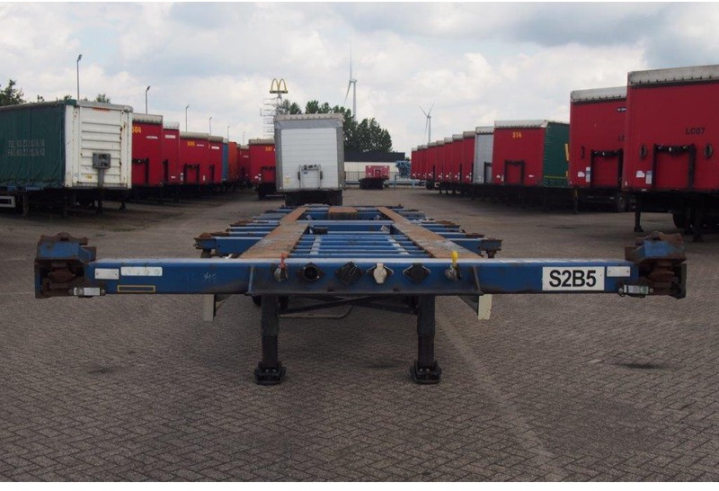Krone Polyvalent skelet 20-30-40-45 ft - Konteinerveduk/ Tõstukiga poolhaagis: pilt 2 Krone Polyvalent skelet 20-30-40-45 ft - Konteinerveduk/ Tõstukiga poolhaagis: pilt 2