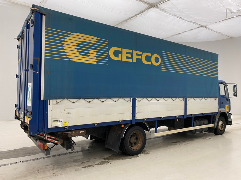 MAN LE 14.220 - Tent veoauto: pilt 4 MAN LE 14.220 - Tent veoauto: pilt 4