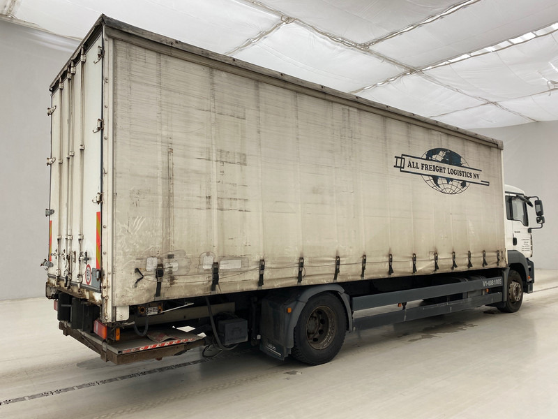 MAN TGA 18.320* - Tent veoauto: pilt 4 MAN TGA 18.320* - Tent veoauto: pilt 4