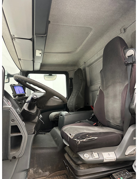 Tsisternauto transporditavad ained kütust MAN TGM 18.290: pilt 14