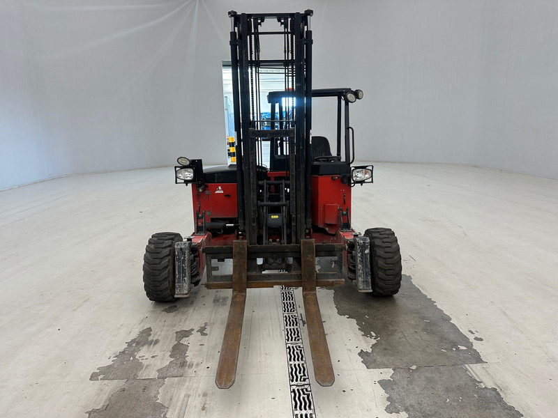 Manitou TMM25 4W - Veoautol põhinev kahveltõstuk: pilt 2 Manitou TMM25 4W - Veoautol põhinev kahveltõstuk: pilt 2