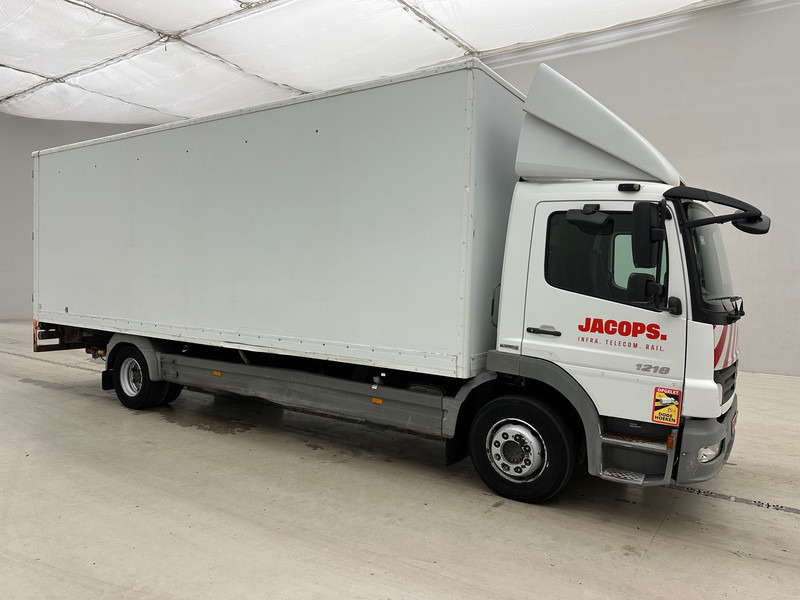 Mercedes-Benz Atego 1218 - Kasti veoauto: pilt 3 Mercedes-Benz Atego 1218 - Kasti veoauto: pilt 3
