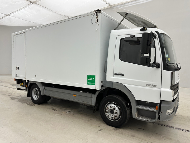 Mercedes-Benz Atego 1218 - Kasti veoauto: pilt 3 Mercedes-Benz Atego 1218 - Kasti veoauto: pilt 3