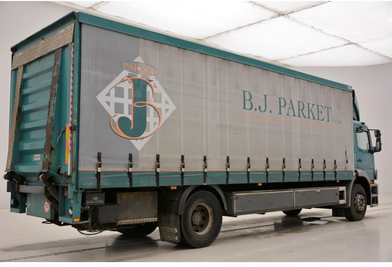 Mercedes-Benz Atego 1823 - damaged engine - Tent veoauto: pilt 4 Mercedes-Benz Atego 1823 - damaged engine - Tent veoauto: pilt 4