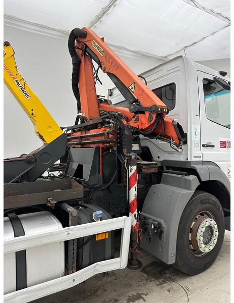 Mercedes-Benz Axor 1824 - Konkstõstukiga veoauto, Kraanaga veoauto: pilt 5 Mercedes-Benz Axor 1824 - Konkstõstukiga veoauto, Kraanaga veoauto: pilt 5