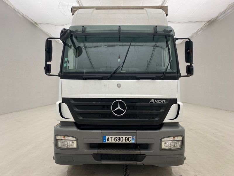 Mercedes-Benz Axor 1824 - Tent veoauto: pilt 2 Mercedes-Benz Axor 1824 - Tent veoauto: pilt 2