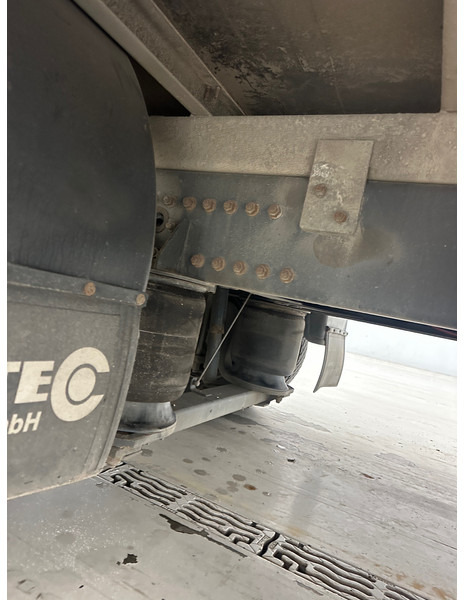 Kasti veoauto Renault D12: pilt 11 Kasti veoauto Renault D12: pilt 11