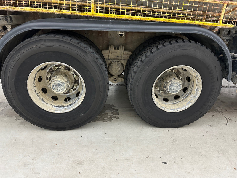 Renault Kerax 320 DCi - 6x4 - Tsisternauto: pilt 5 Renault Kerax 320 DCi - 6x4 - Tsisternauto: pilt 5