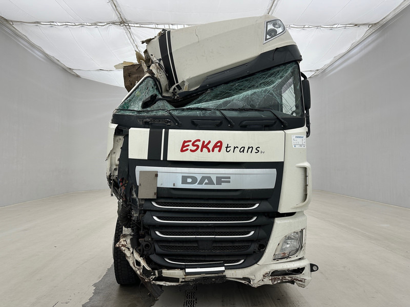 DAF XF 460 Super Space Cab - Sadulveok: pilt 2 DAF XF 460 Super Space Cab - Sadulveok: pilt 2