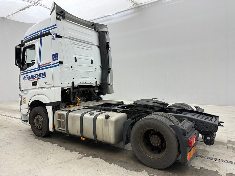 Sadulveok Mercedes-Benz Actros 1842: pilt 7