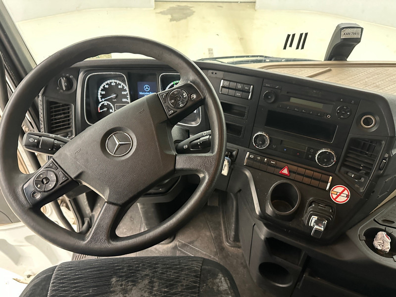 Sadulveok Mercedes-Benz Actros 1842: pilt 11