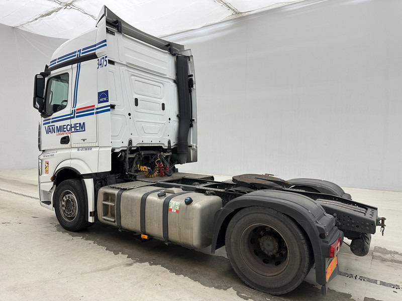Sadulveok Mercedes-Benz Actros 1842: pilt 7